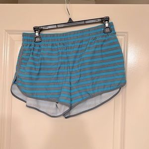 GapFit athletic running shorts. Size S. Built-in liner.